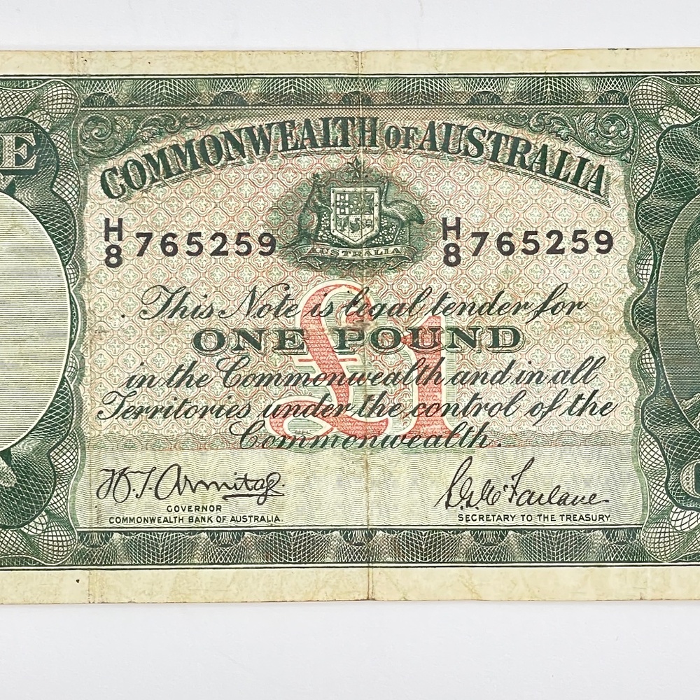 1952 Commonwealth of Australia One Pound Banknote Collectible - Picture 3 of 8